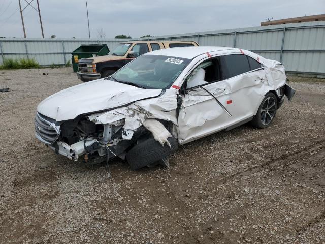 Ford Taurus sel (2015)