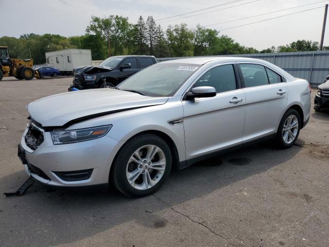 Ford Taurus sel (2015)