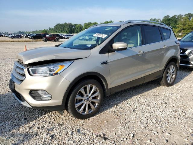Ford Escape tit (2017)