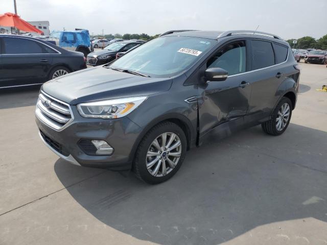 Ford Escape tit (2017)