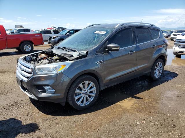 Ford Escape tit (2017)