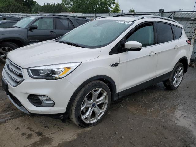Ford Escape tit (2019)