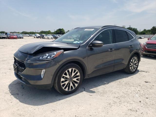 Ford Escape tit (2020)