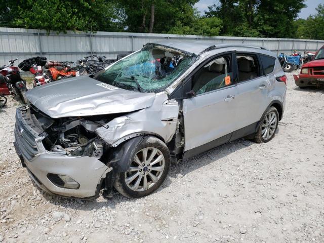 Ford Escape tit (2017)