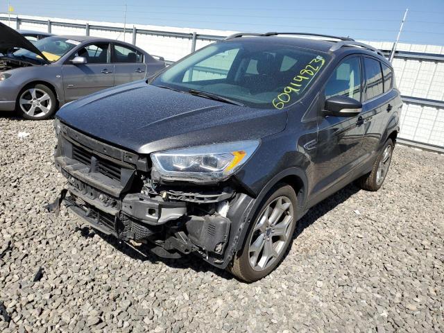 Ford Escape tit (2018)