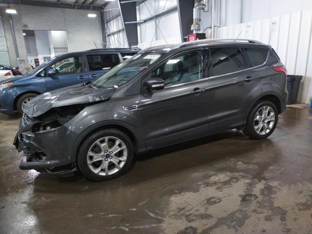 Ford Escape tit (2015)