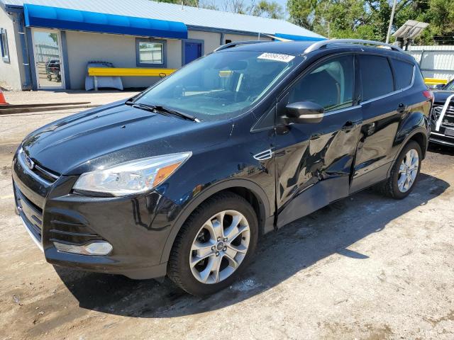 Ford Escape tit (2015)