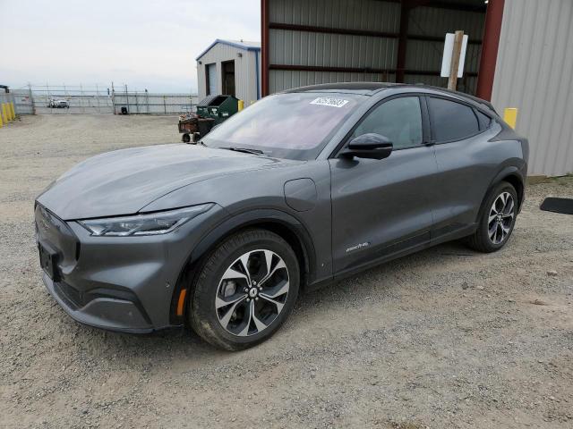 Ford Mustang ma (2021)