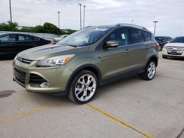 Ford Escape tit (2013)