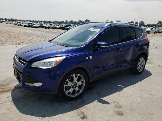 Ford Escape tit (2015)