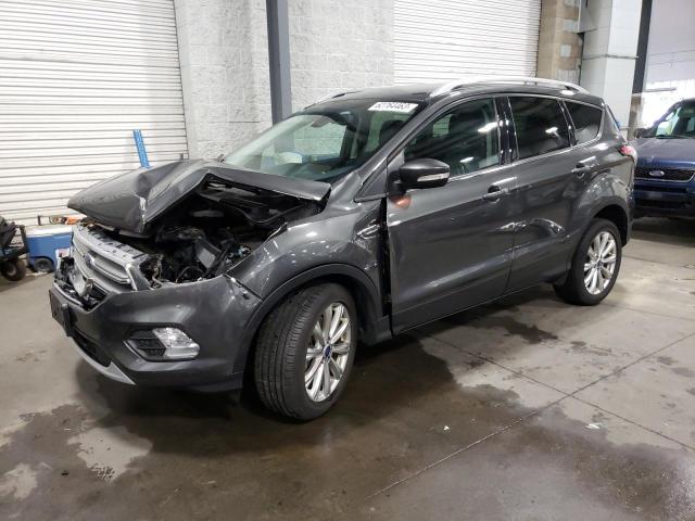 Ford Escape tit (2017)