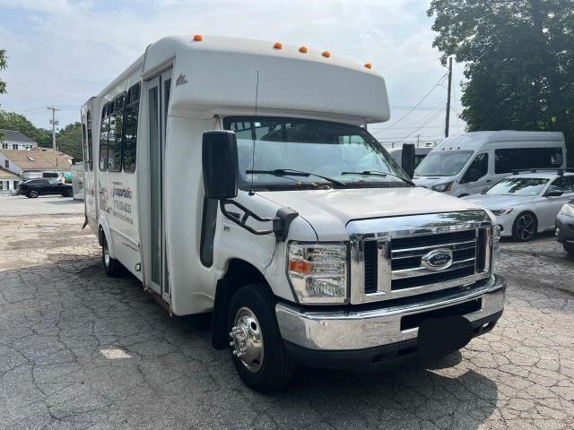 Ford Econoline (2012)