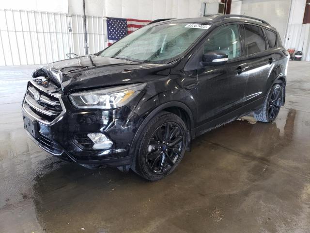 Ford Escape tit (2017)