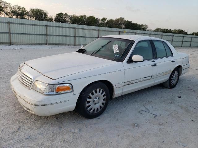 Ford Crown vict (2000)