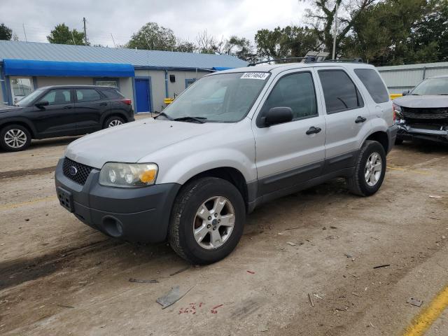 Ford Escape xlt (2005)