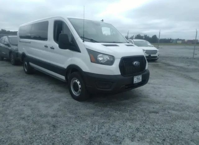 Ford Transit passenger wagon (2023)