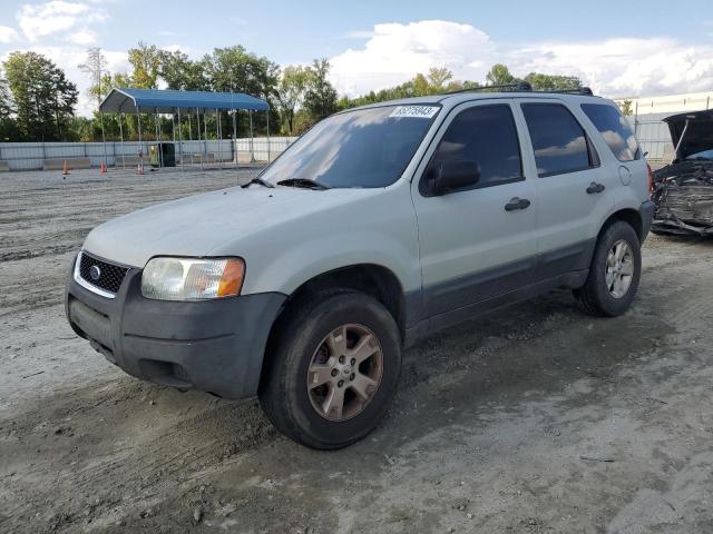 Ford Escape xlt (2004)