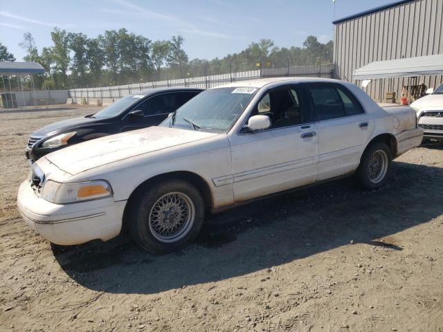 Ford Crown vict (1998)