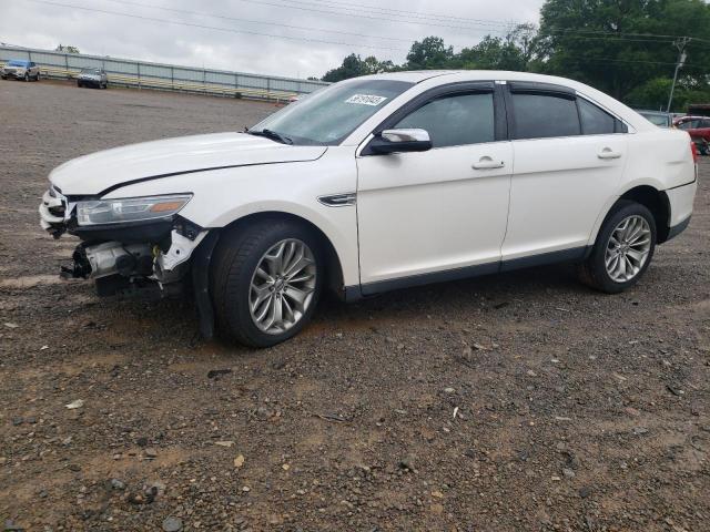 Ford Taurus lim (2013)
