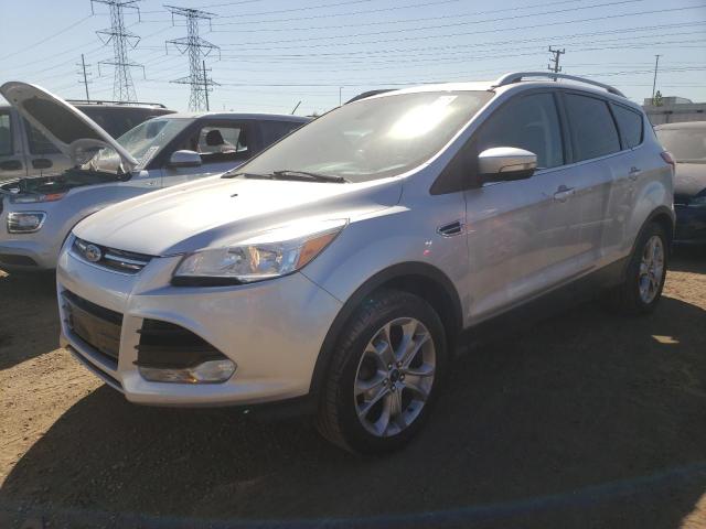 Ford Escape tit (2015)