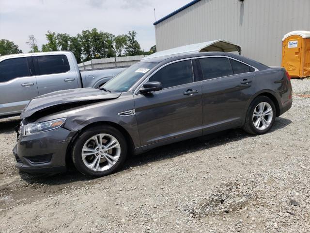 Ford Taurus se (2015)