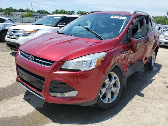 Ford Escape tit (2015)