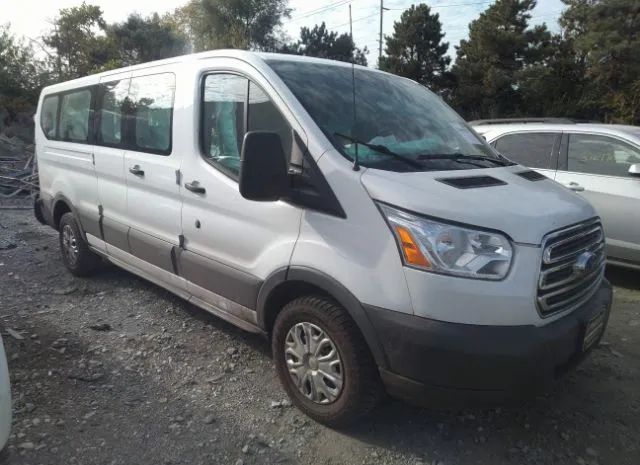 Ford Transit passenger wagon (2018)