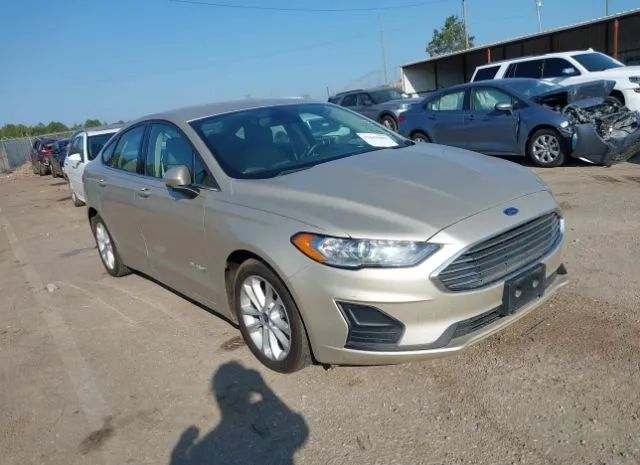 Ford Fusion hybrid (2019)