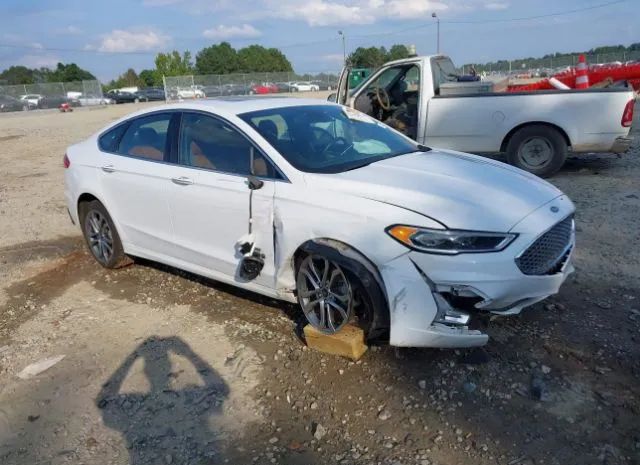Ford Fusion hybrid (2019)