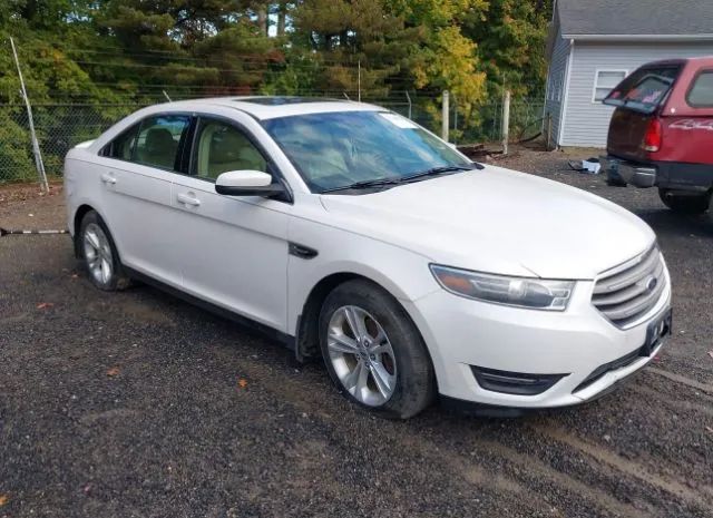 Ford Taurus (2015)