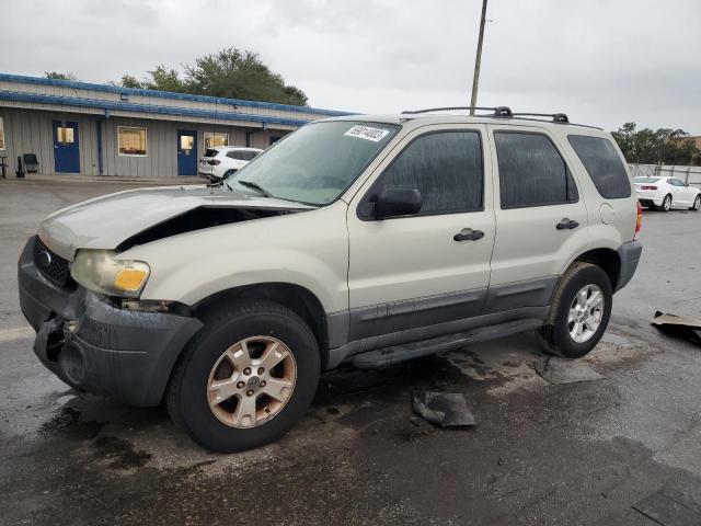 Ford Escape xlt (2005)