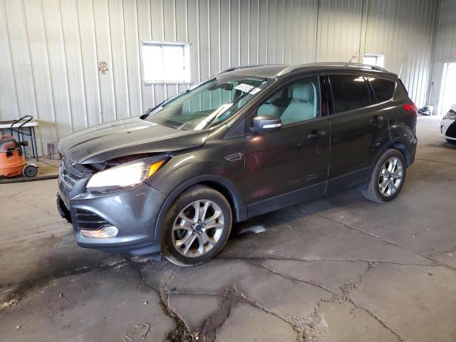 Ford Escape tit (2015)