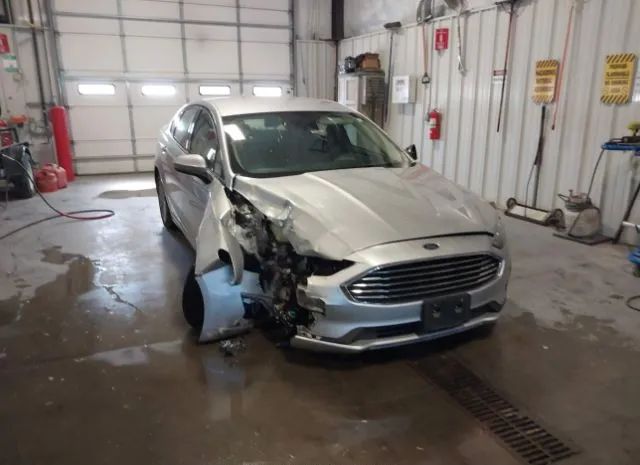 Ford Fusion hybrid (2019)