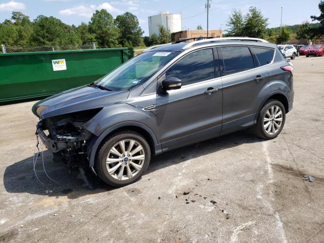 Ford Escape tit (2017)