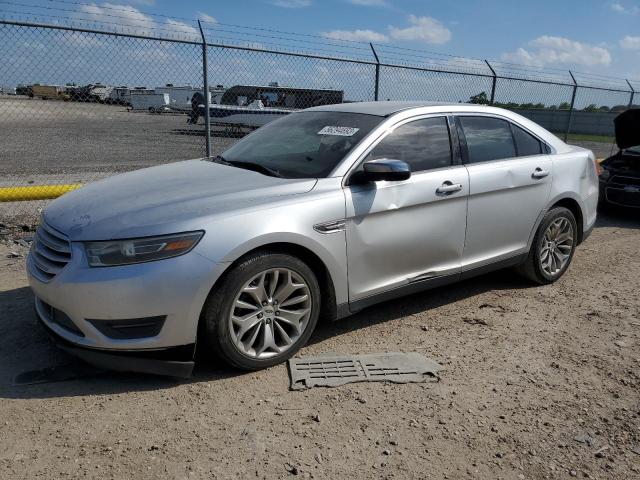 Ford Taurus lim (2015)