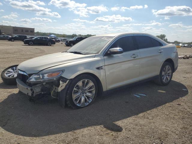 Ford Taurus lim (2010)