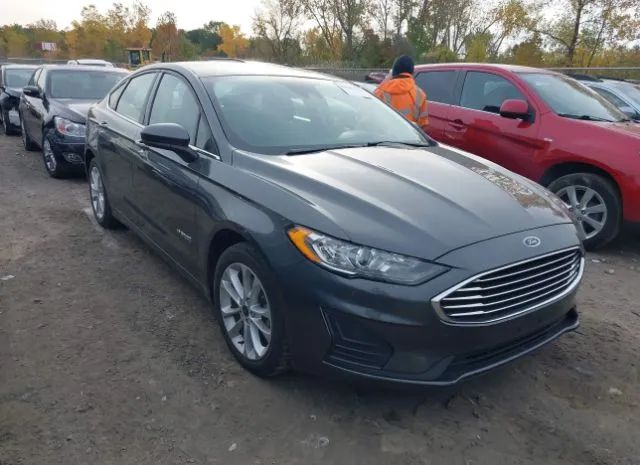 Ford Fusion hybrid (2019)