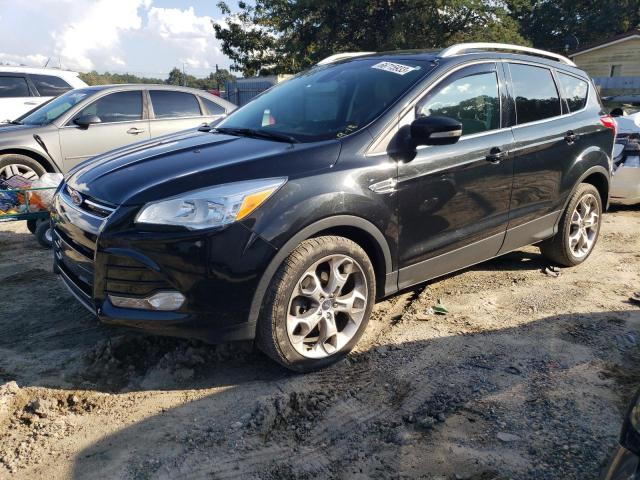 Ford Escape tit (2015)