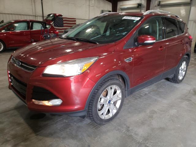 Ford Escape tit (2016)