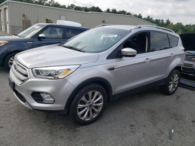 Ford Escape tit (2017)