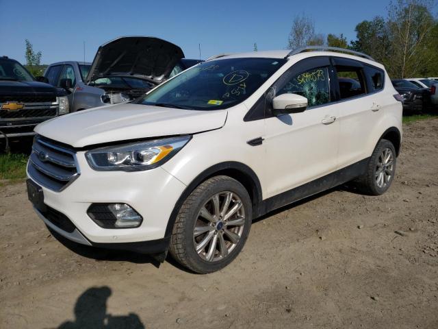 Ford Escape tit (2017)