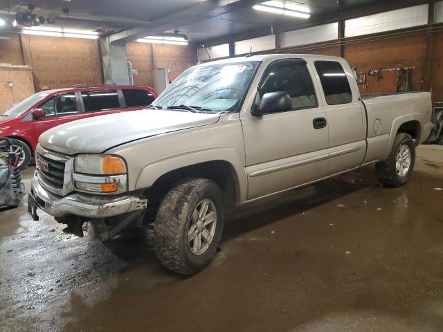 Gmc New sierra (2005)