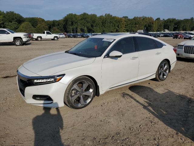 Honda Accord tou (2018)