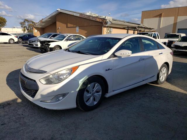 Hyundai Sonata hyb (2013)