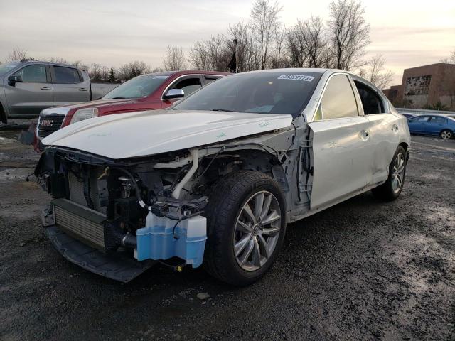 Infiniti Q50 base (2016)