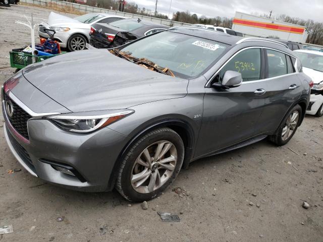 Infiniti Qx30 base (2018)