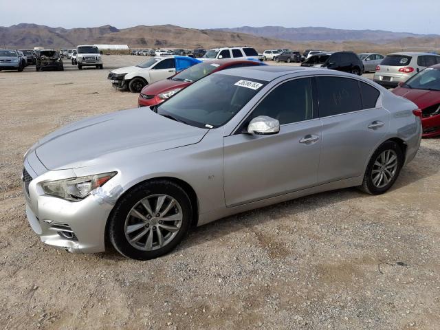 Infiniti Q50 base (2015)