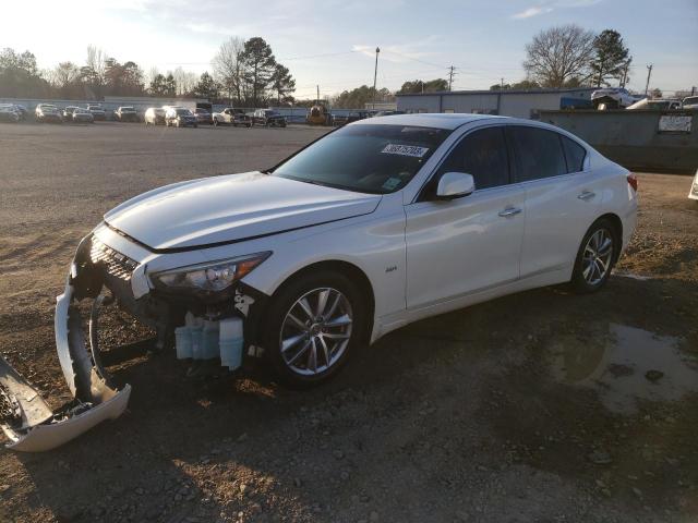 Infiniti Q50 base (2016)
