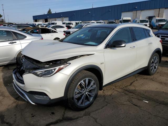 Infiniti Qx30 pure (2018)