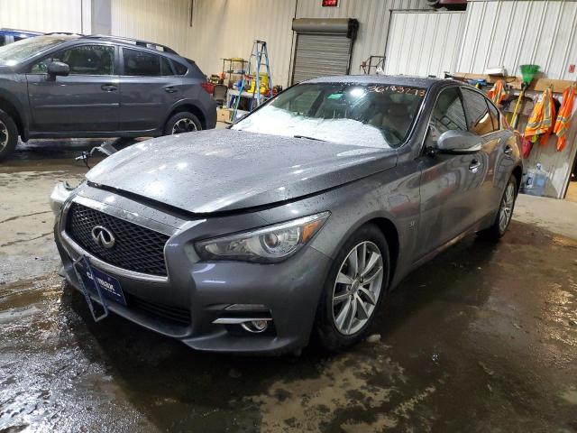 Infiniti Q50 base (2015)